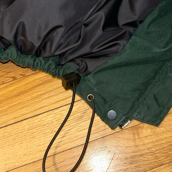 Vintage Women’s Woolrich Goose Down Filled Quilted Jacket - Picture 10 of 13